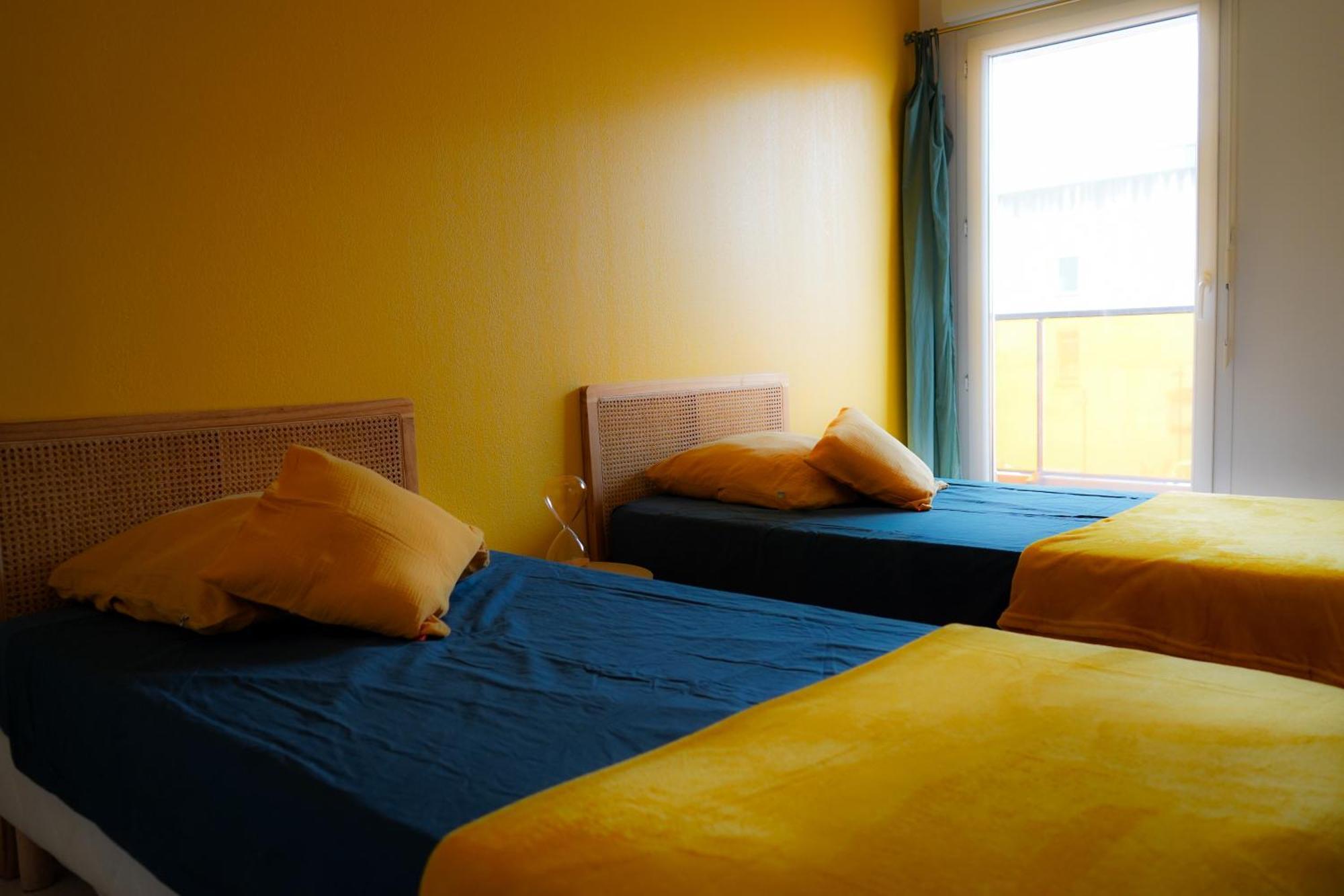 Bel Appartement Climatise & Parking Perpignan Luaran gambar